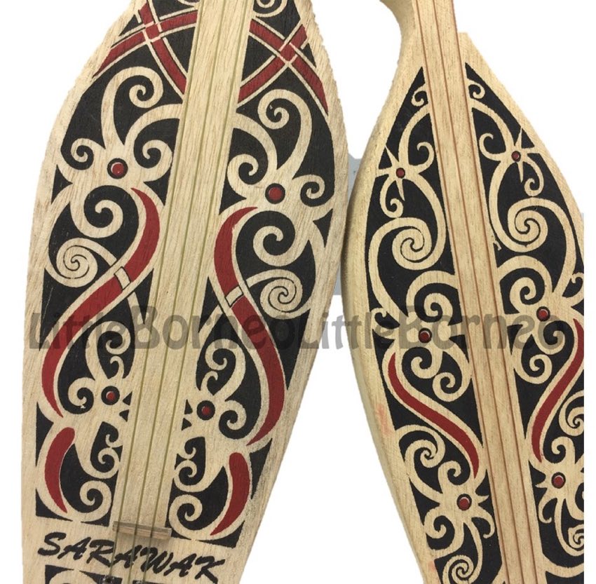 Sape with Top Painted Motif (Miniature)