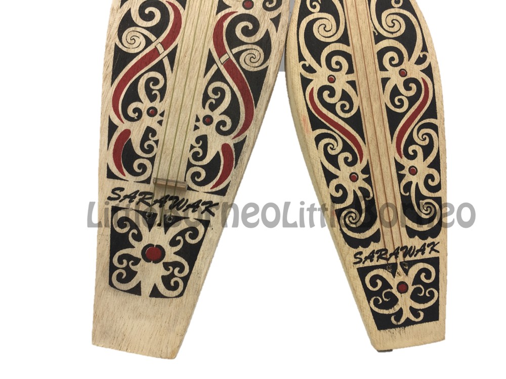 Sape with Top Painted Motif (Miniature)